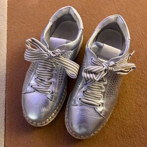 Tod's Silver Metallic Leather Sneakers with Striped Ribbon Laces